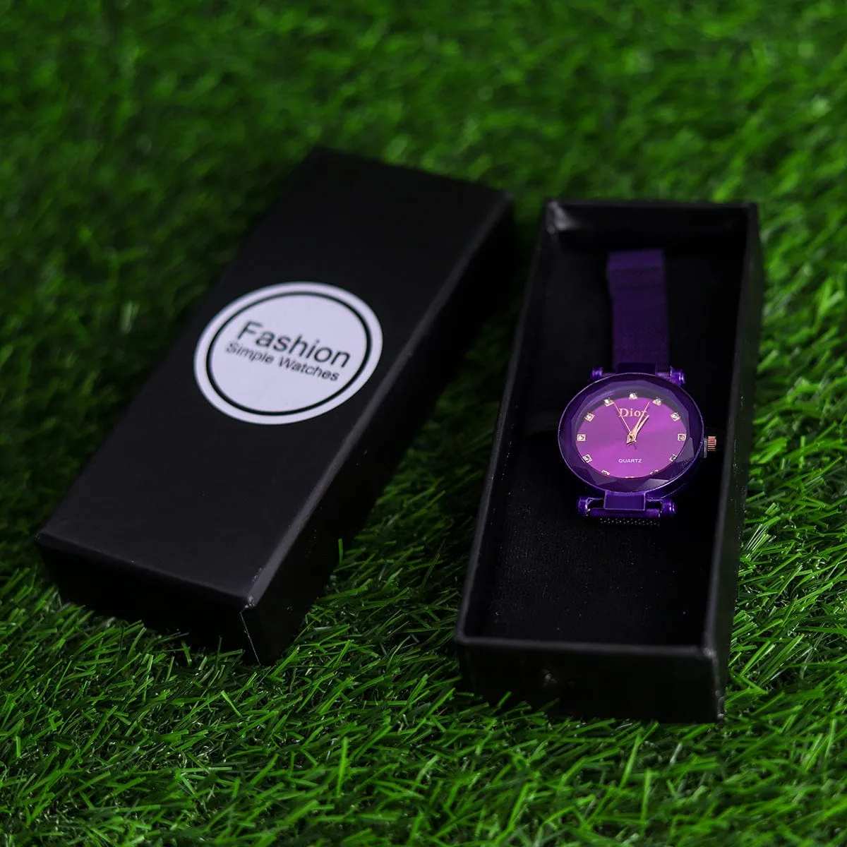 Blue Touch In Style Magnetic Chain Women Watch