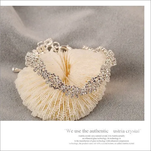 Delicate Full rhinestone bling bracelet for Women
