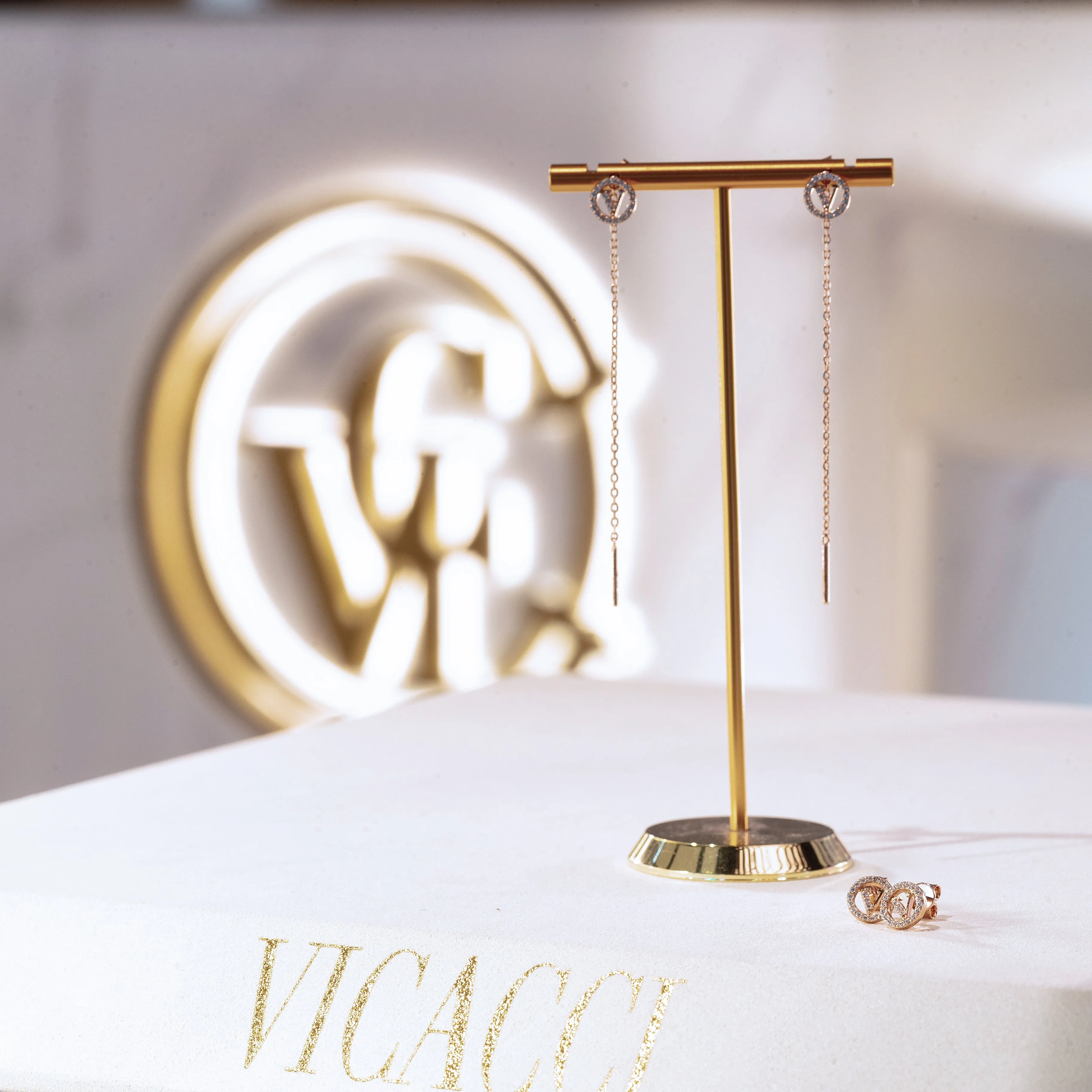 Delux Graceful Harmony Earring