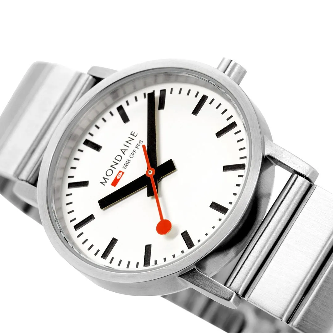 MONDAINE CLASSIC  SILVER BRUSHED WATCH WITH BRACELET STRAP A660.30360.16SBJ