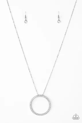 Paparazzi Necklace ~ Center Of Attention - White