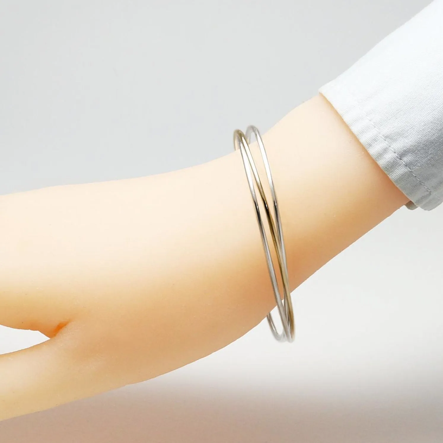 The Interlocking Celebration Bangles No. V